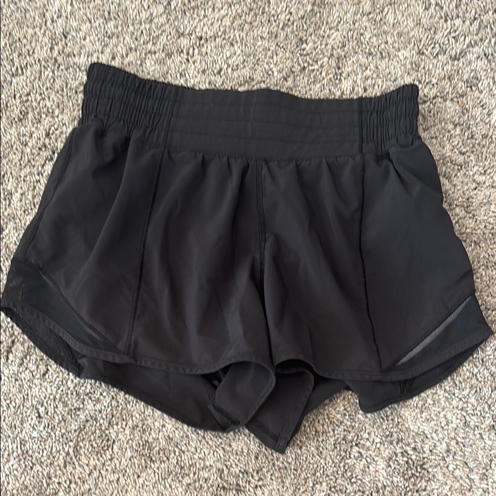 Black Lululemon Hotty Hot Shorts High-Rise 2.5” size 2